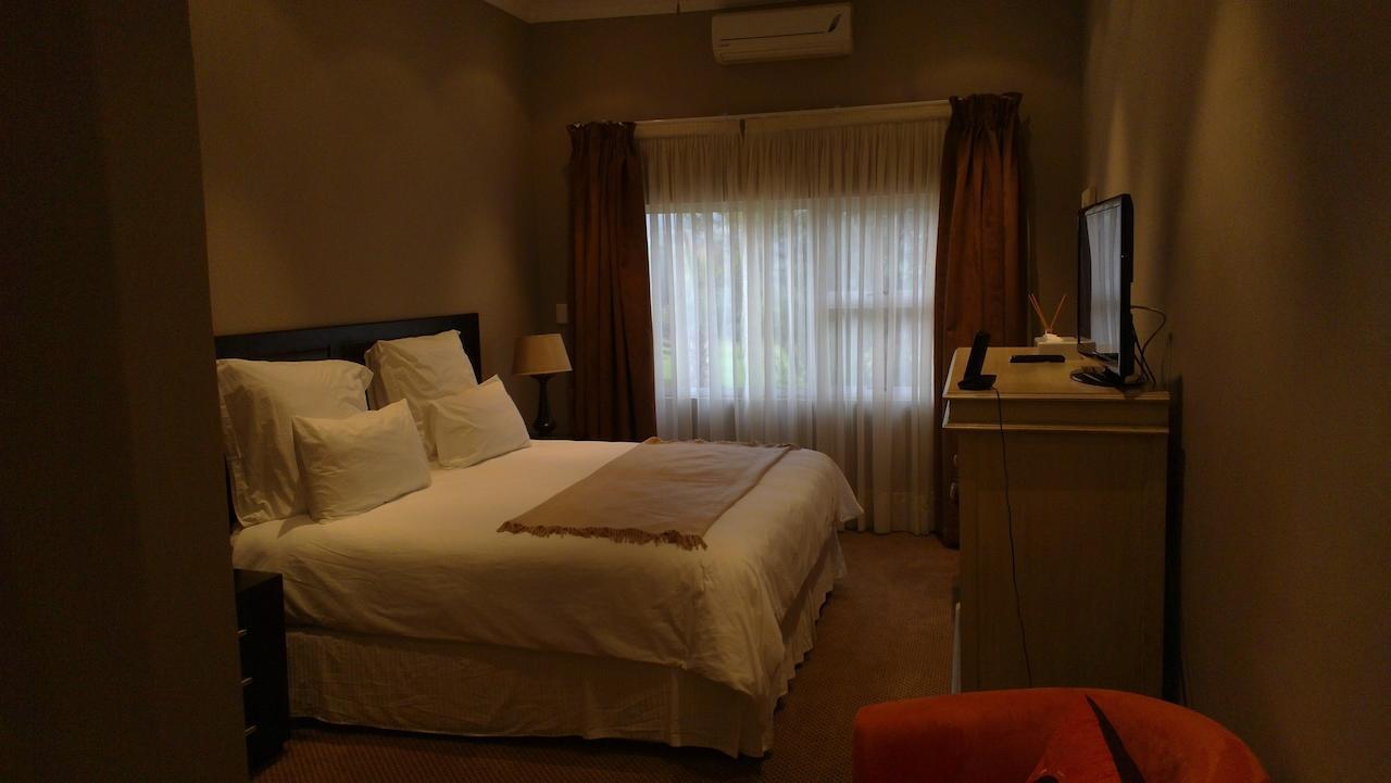 Woodridge Palms Boutique Hotel Swartruggens Exterior foto