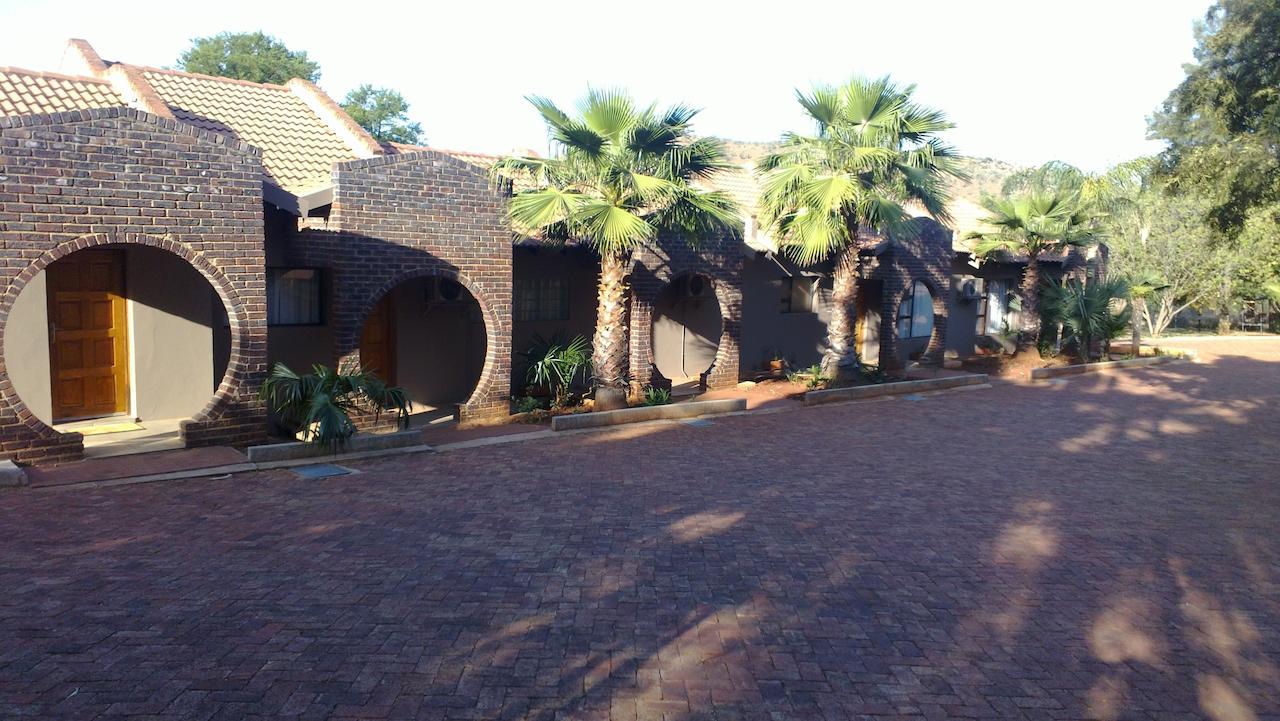 Woodridge Palms Boutique Hotel Swartruggens Exterior foto